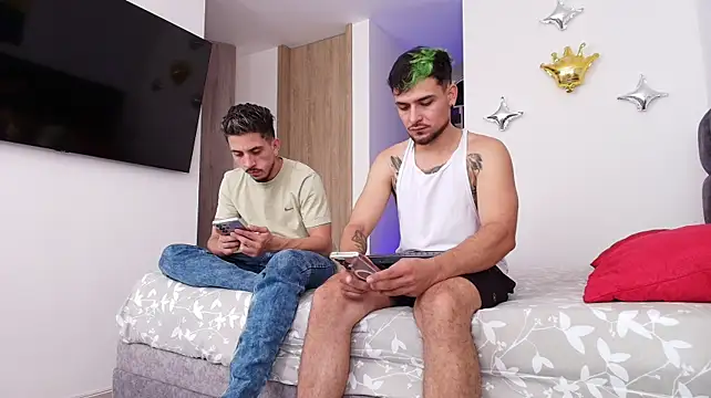 Show webcam de Two_sinzXX