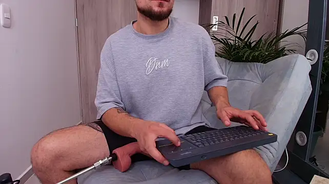 Two_sinzXXn Webbikameraesitys