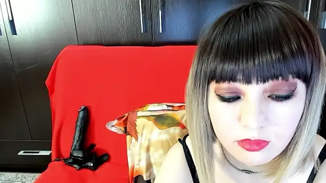 DaisyMun Adlı Modelin Canlı XXX Sohbeti