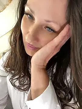 AnnaGrei's Webcam Show