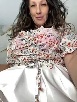 AnnaGrei 网络视讯表演