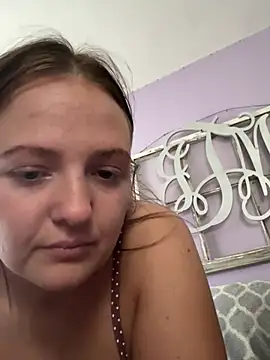 bxddgirl Show in webcam