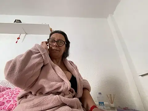 Chat soba uživo modela sweeviolet