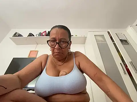 Živý XXX chat sweeviolet