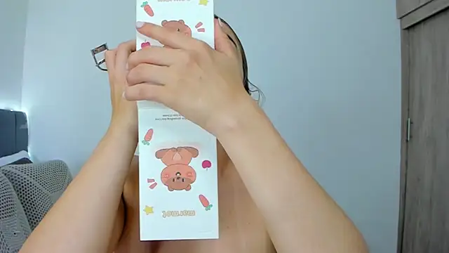 im_sarah34 – Naživo XXX chat