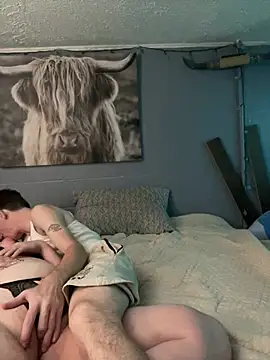 WhiteBullD317 Webcamshow