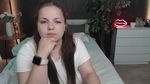 Crazyy_girl_'s Live XXX Chat
