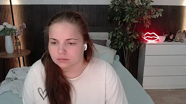 Crazyy_girl_'s Live XXX Chat