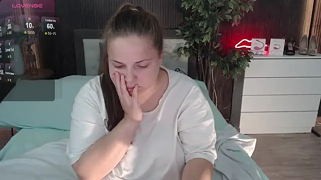 Crazyy_girl_ Live XXX Chat