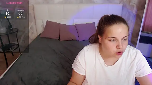 צ'אט XXX בשידור חי של Crazyy_girl_