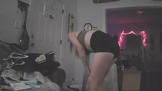Emily0903's Live XXX Chat