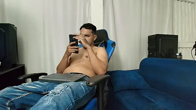 Вебкам-шоу hott_dicks