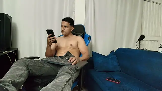 hott_dicks Webcamshow