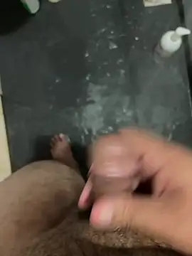הופעת וובקאם של malaysmalldick