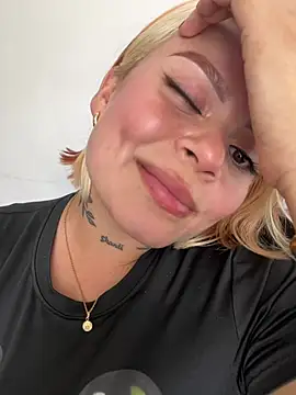 Živý XXX chat _CuteGirls_
