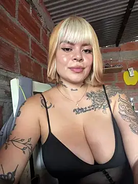 _CuteGirls_'s Live XXX Chat