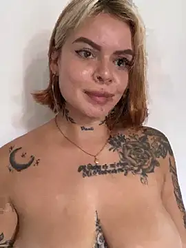 _CuteGirls_'s Live XXX Chat
