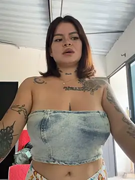Chat XXX en directo de Sexy__Giirl