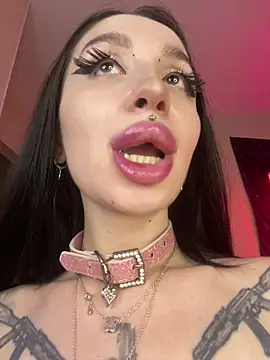 Molly__Moon লাইভ XXX চ্যাট