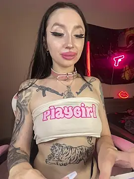Molly__Moon Pertunjukan Webcam