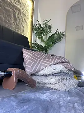 Pokazy przed kamerką – Isa__Blanc