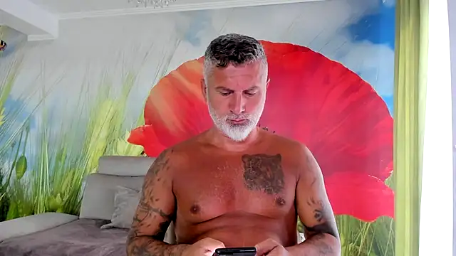 BlowMyXXL – webcam-show