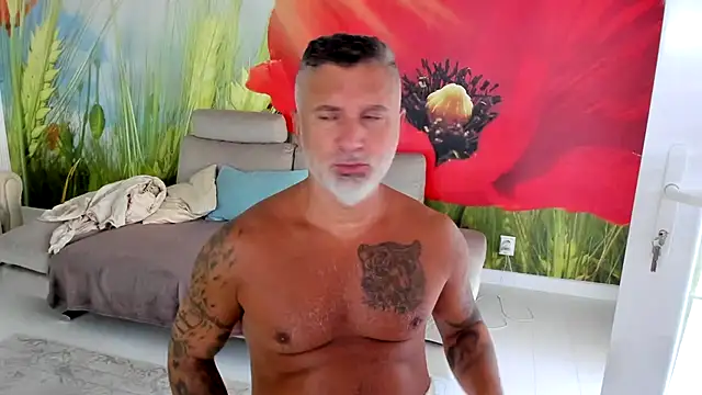 BlowMyXXL Webcam show