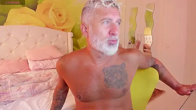 BlowMyXXL webkamerás műsora