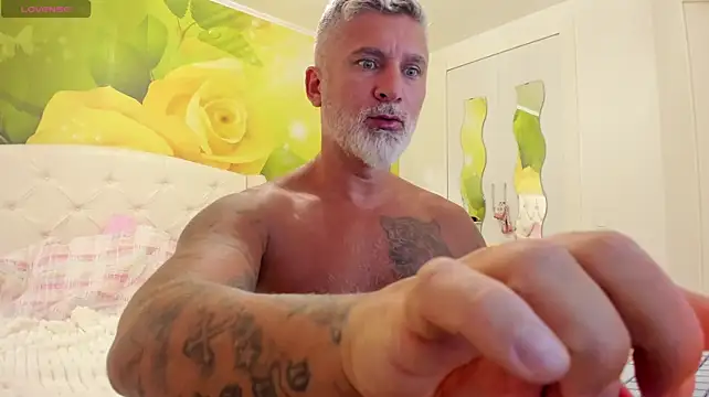 BlowMyXXL Adlı Modelin Web Kamerası Şovu