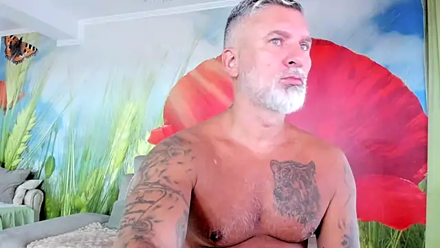 BlowMyXXL webcam show