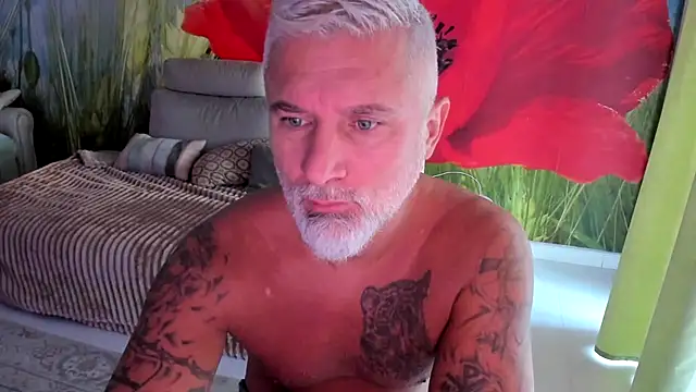 BlowMyXXL Webcam show