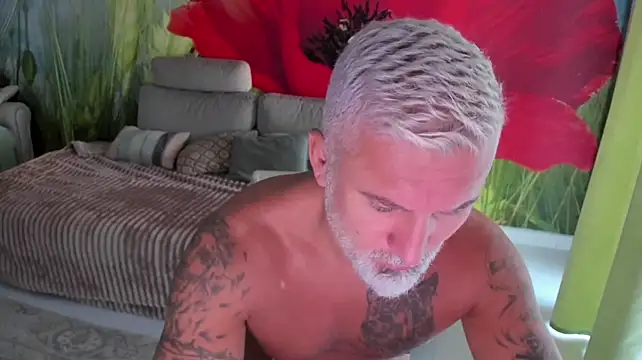 BlowMyXXL Show Webcam