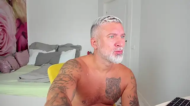 عرض كام BlowMyXXL
