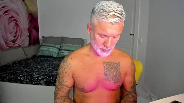 BlowMyXXL Pertunjukan Webcam