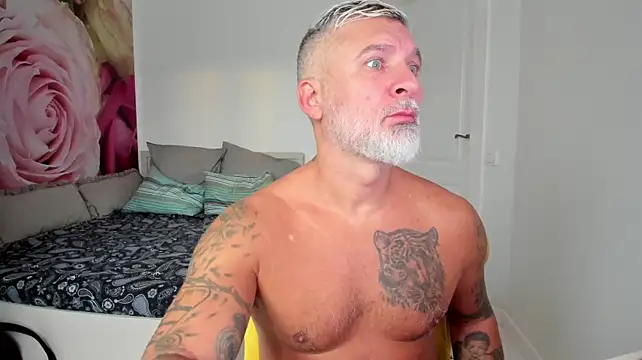 Webkamerová show BlowMyXXL