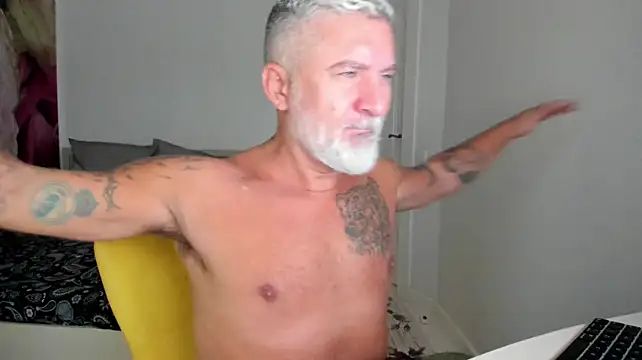 BlowMyXXLn Webbikameraesitys