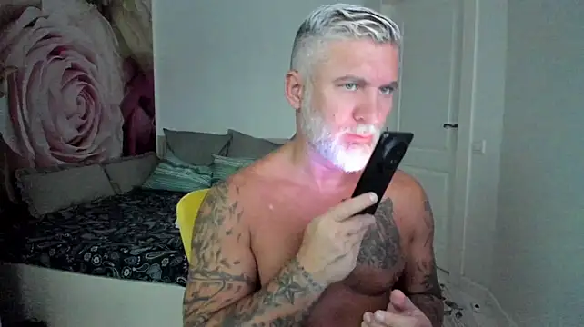 BlowMyXXL Webcam-Show