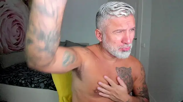 BlowMyXXL Adlı Modelin Web Kamerası Şovu