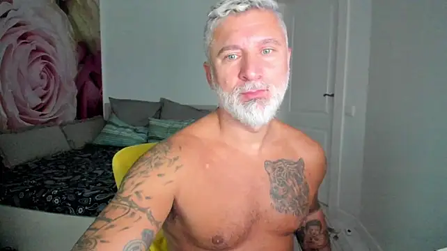 BlowMyXXL Pertunjukan Webcam