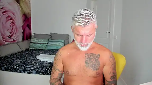 BlowMyXXL Adlı Modelin Web Kamerası Şovu