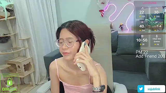 Chatroom XXX en direct de littlemiilk