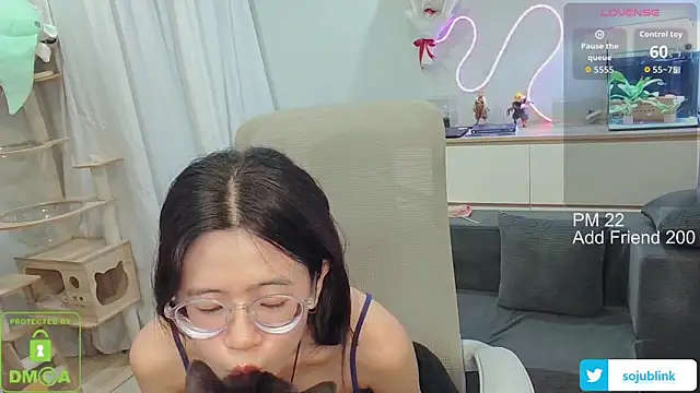 littlemiilk Adlı Modelin Canlı XXX Sohbeti