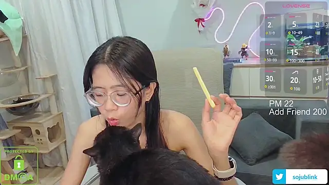 littlemiilk – webcam-show