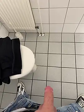 Pokazy przed kamerką – Germandick89