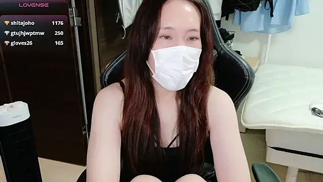 kobu-cha's Live XXX Chat