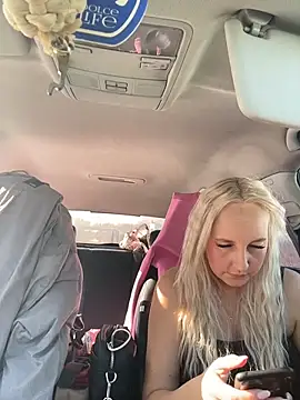 MerlinDave Pertunjukan Webcam