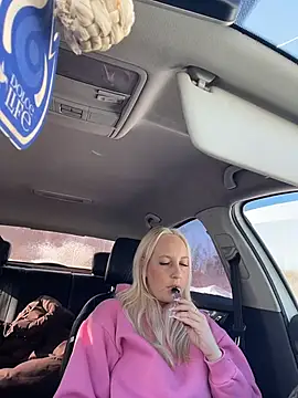 MerlinDave Pertunjukan Webcam