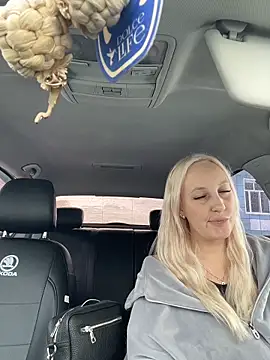 MerlinDaveのウェブカメラショー