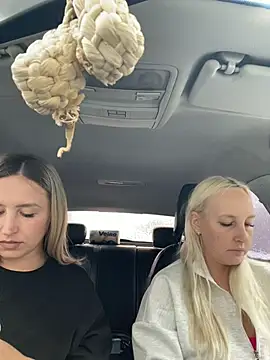 MerlinDave: διαδικτυακό σόου στην κάμερα