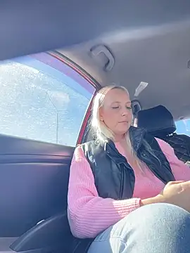 MerlinDave Pertunjukan Webcam